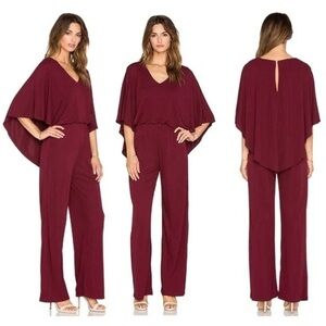 Trina Turk Willows 2 Jumpsuit Batwing Cape Flowy Sleeve Burgundy Size 0